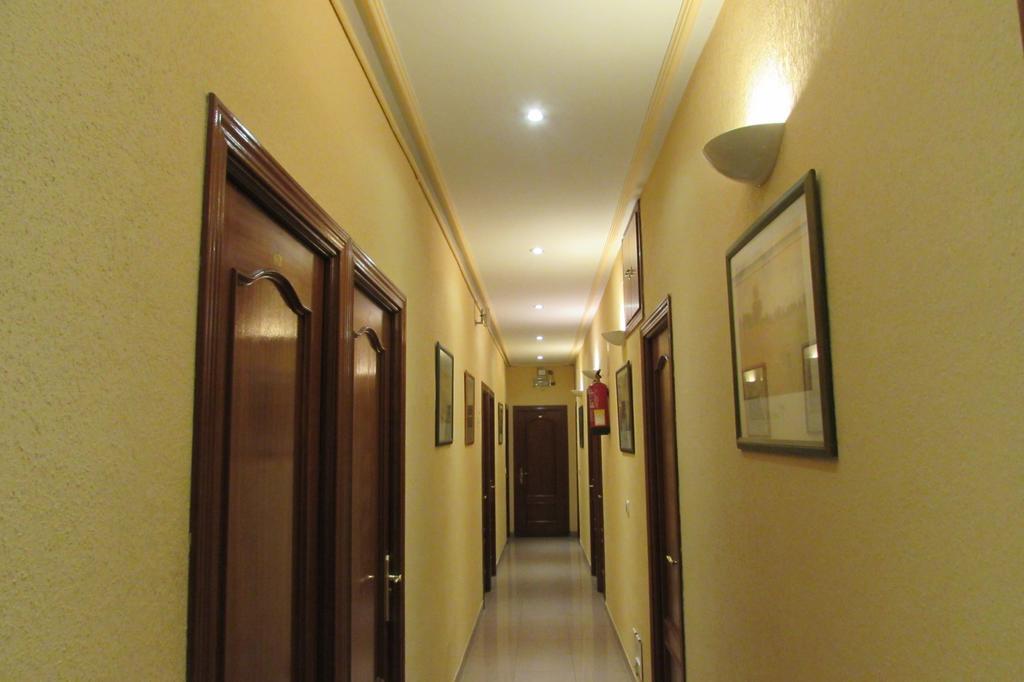 Hostal Prim Madrid Exterior photo